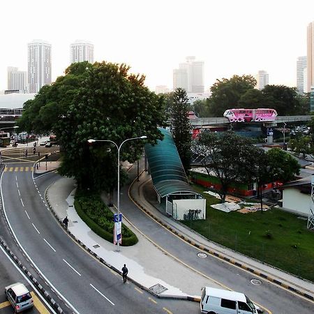 Crossroads Hotel Kuala Lumpur Exterior photo